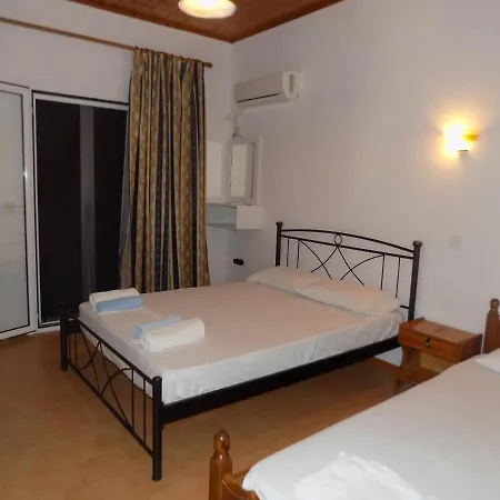 Elli - Nikos Apartamento Ýpsos