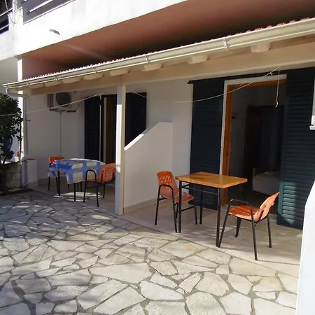 Elli - Nikos *