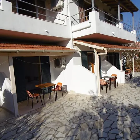 Elli - Nikos *