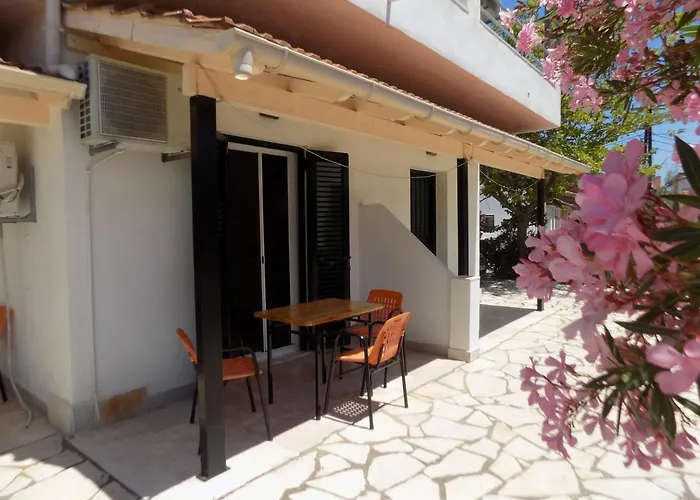 Apartment Elli - Nikos *