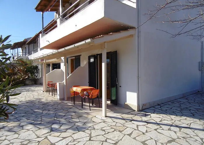 Appartement Elli - Nikos *